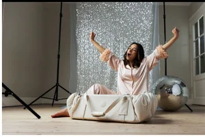 Choose from 50+ gifts 🎁