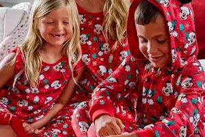 The Holiday Magic Shop first look🎄